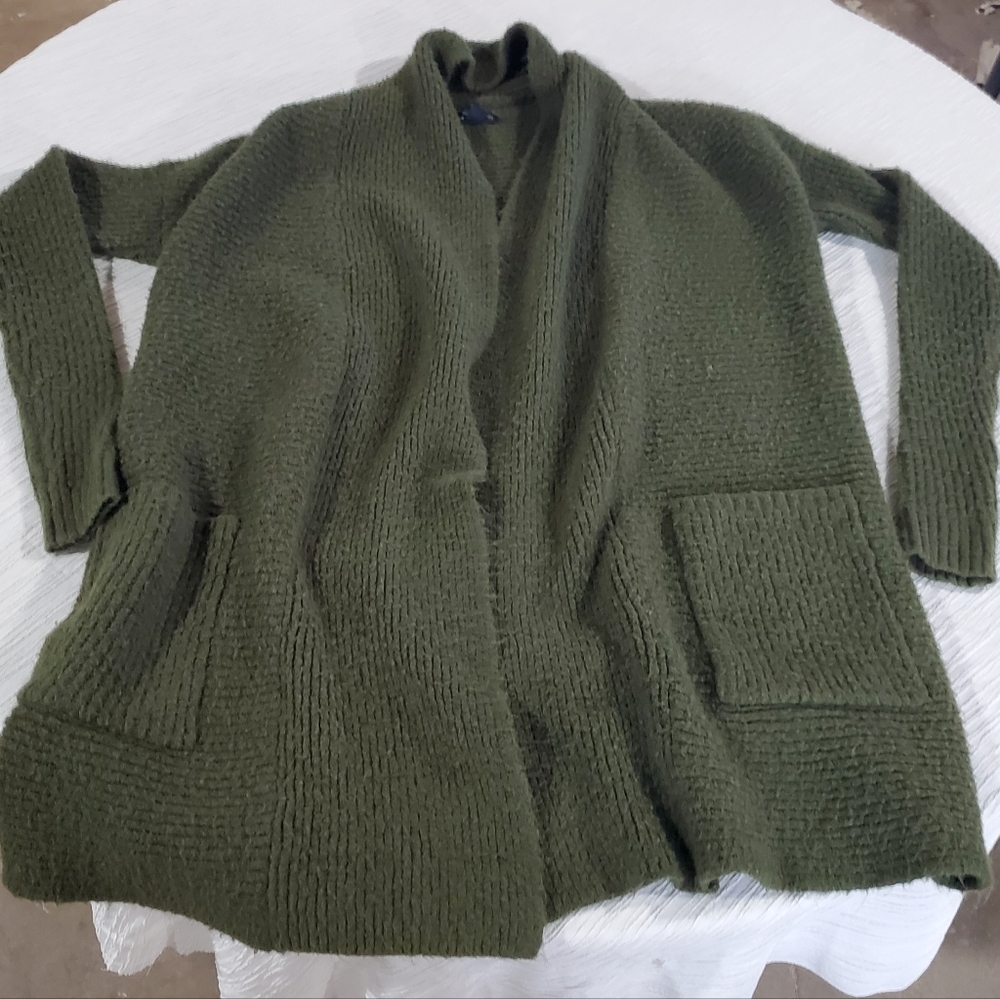 American Eagle Cardigan